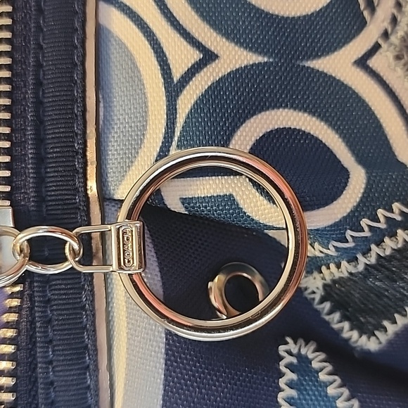 Coach Poppy Signature Blue Denim Zip Top Tote - Picture 15 of 16